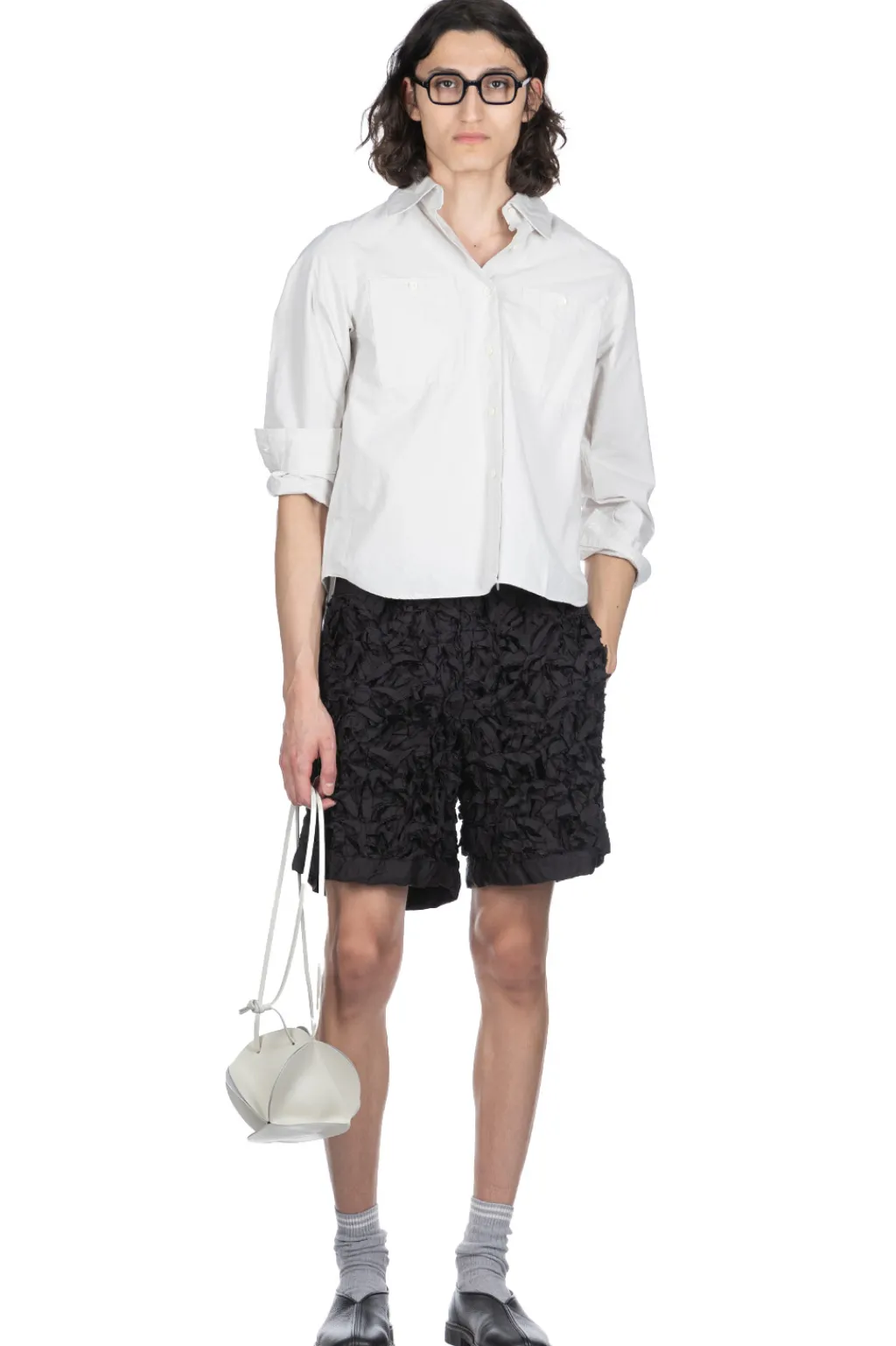 Hot TAAKK ALL EMBROIDERY SHORTS - Black