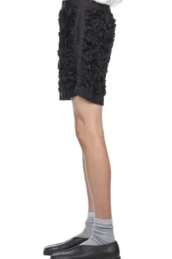 Hot TAAKK ALL EMBROIDERY SHORTS - Black