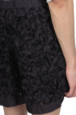 Hot TAAKK ALL EMBROIDERY SHORTS - Black