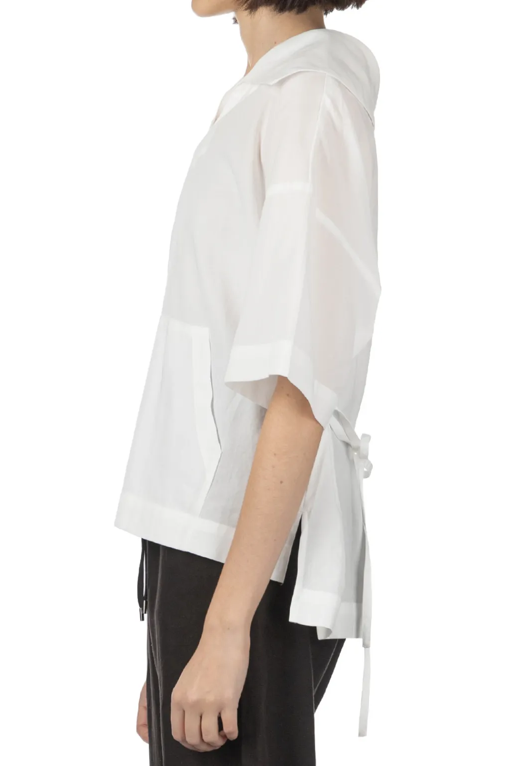 Outlet Manon Butterfly Collar Pullover Shirt - White