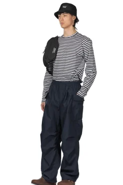 Fashion Nanamica Cargo Deck Pants - Dark Navy