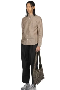 Sale Manual Alphabet Cotton Linen Slub Button Down Shirt - Mocha