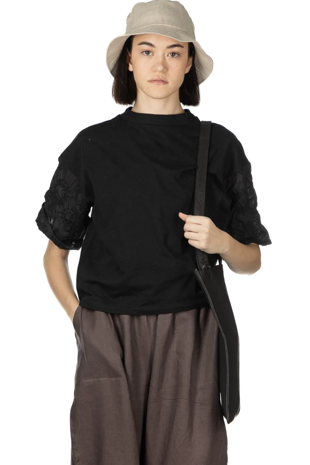 Outlet Nachukara Docking Sleeve Pullover - Black