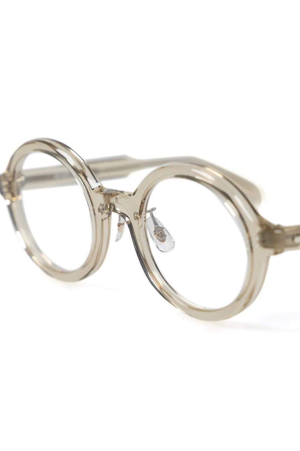 Fashion Grapes and Celadon GC-005-03 - Clear Beige