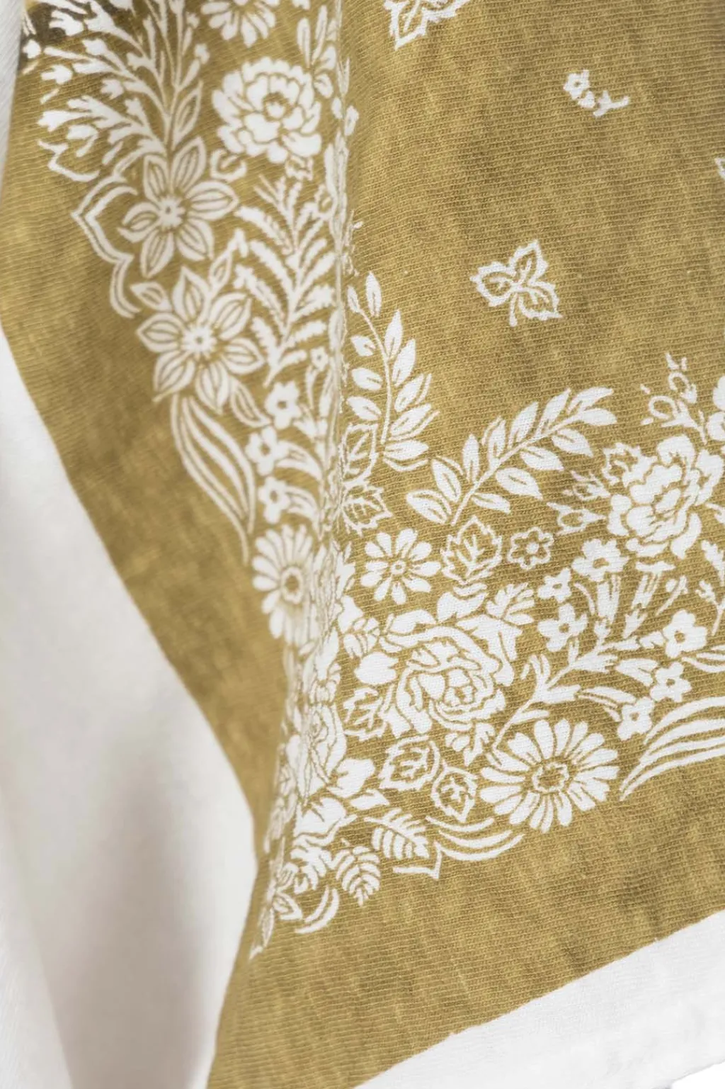 Discount Kapital 18.5/-Jersey Bandana HUGE T (Botanical) - Light Khaki