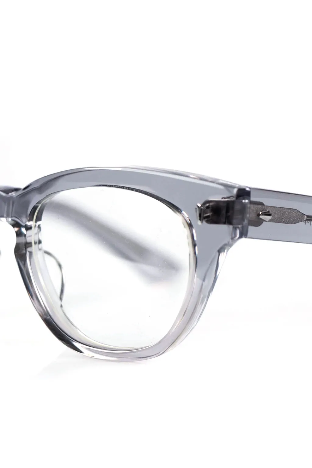 Online Effector Julia - Optical Glasses - CLGY