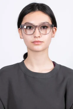 Online Effector Julia - Optical Glasses - CLGY