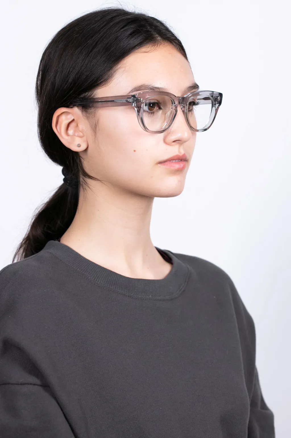 Online Effector Julia - Optical Glasses - CLGY
