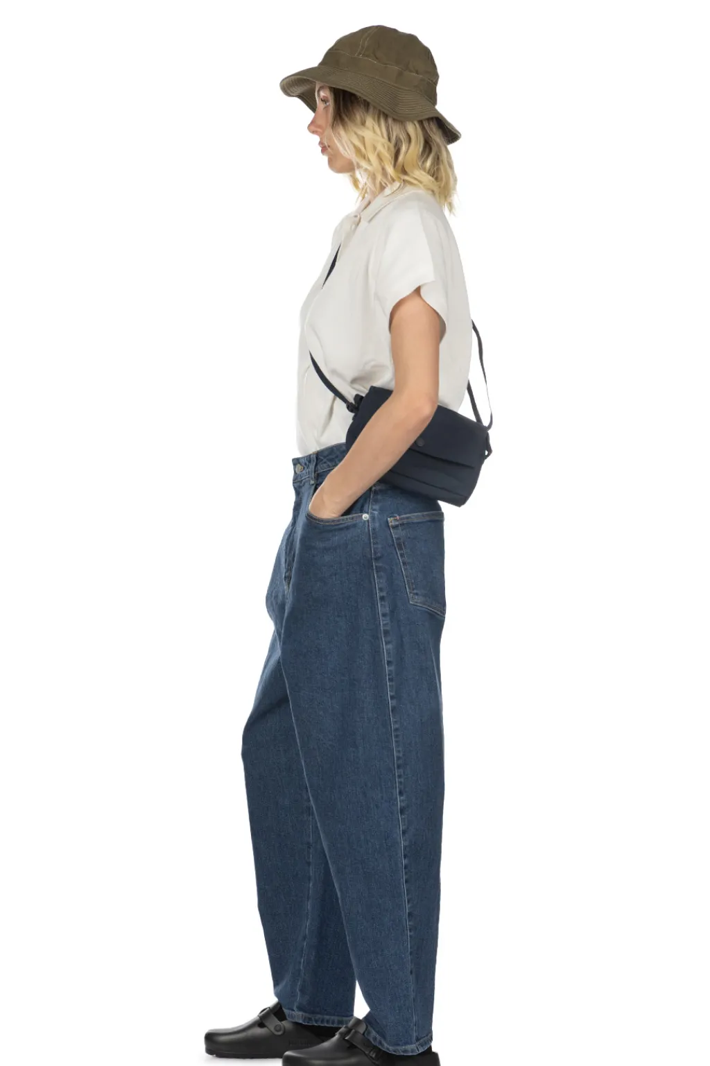 Discount Nanamica 2L Pertex Cartridge Bag - Dark Navy