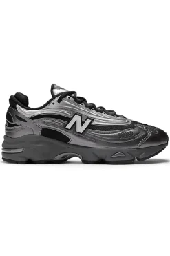 Clearance New Balance M1000EGR - Black Silver Metallic