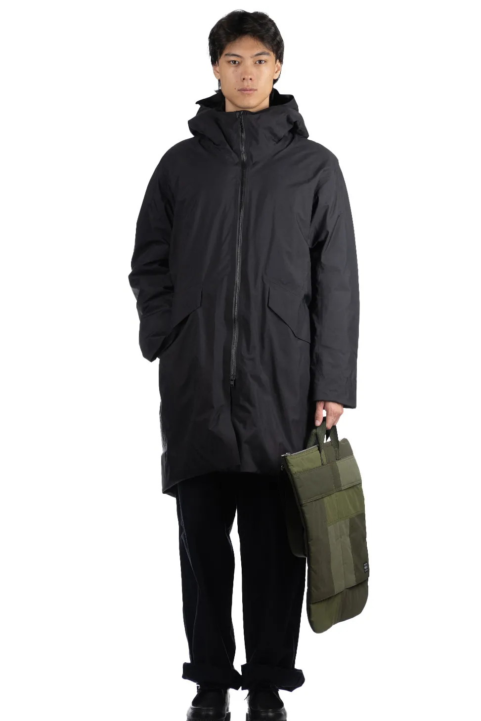 Best Veilance Monitor Down Coat - Black