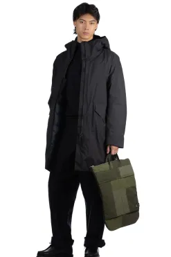Best Veilance Monitor Down Coat - Black