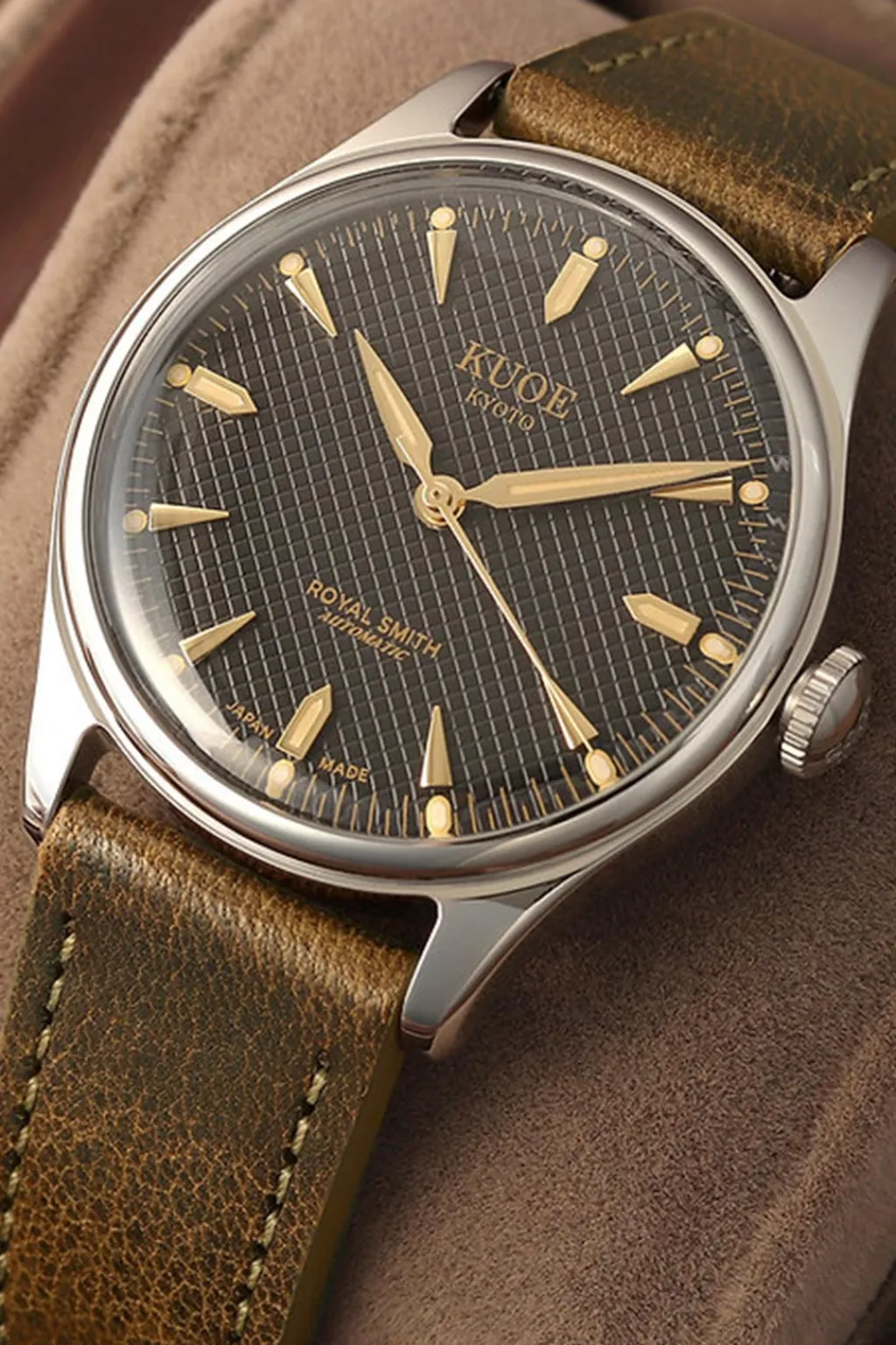 Sale KUOE Watch ROYAL SMITH 90-006 - Silver Case Black Dial Vintage Green Strap