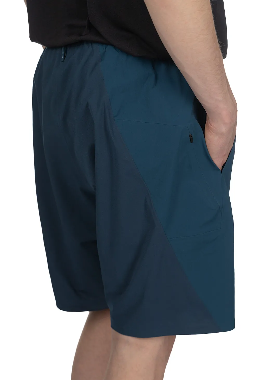 Discount Veilance Secant Comp Short - Nightscape