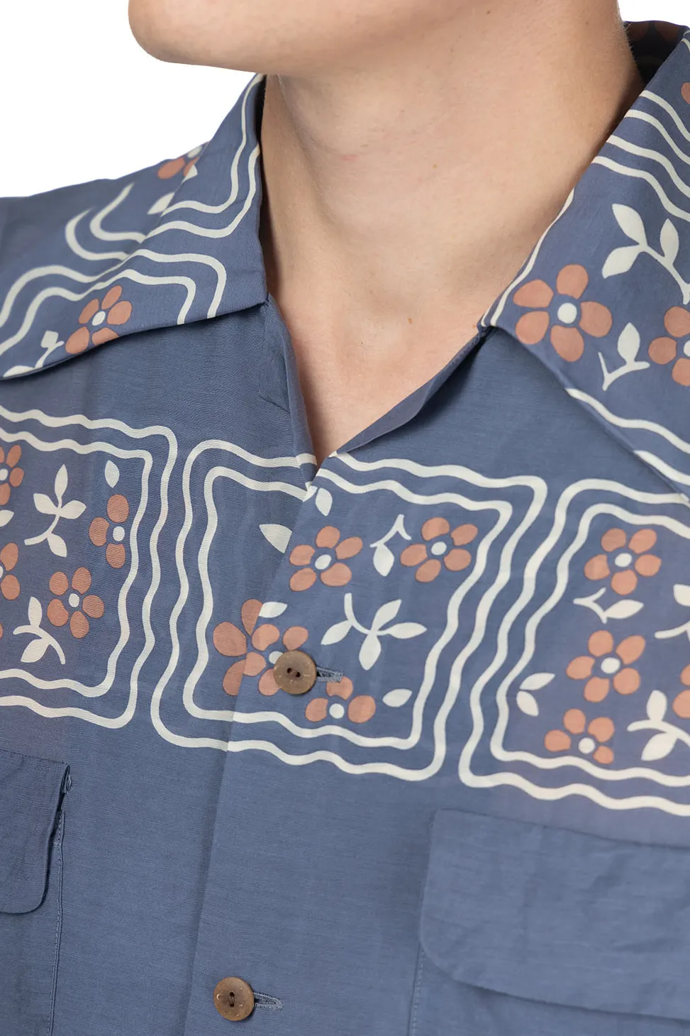 Hot Kapital Silk Rayon COOKIE WRANGLE Collar Aloha Shirt - Blue
