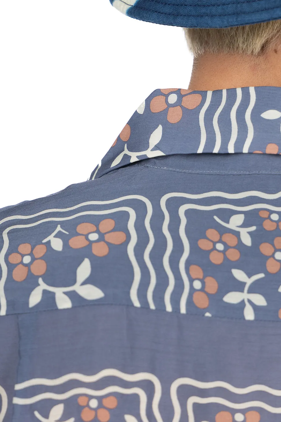 Hot Kapital Silk Rayon COOKIE WRANGLE Collar Aloha Shirt - Blue