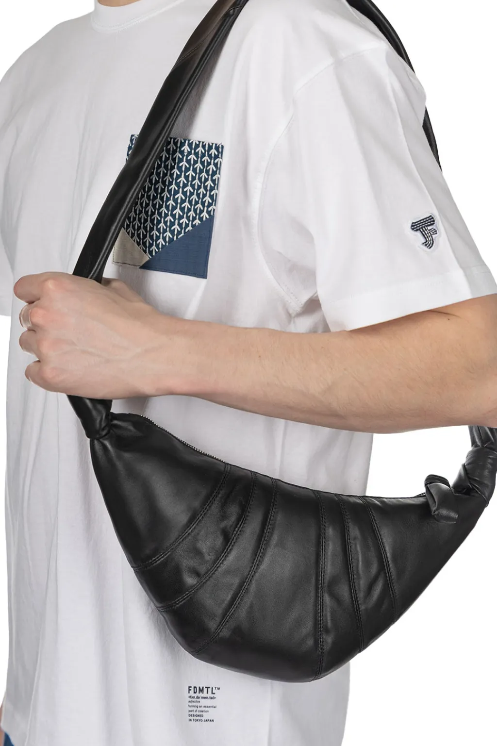 Fashion LEMAIRE SMALL CROISSANT BAG - Soft Nappa Leather - Black