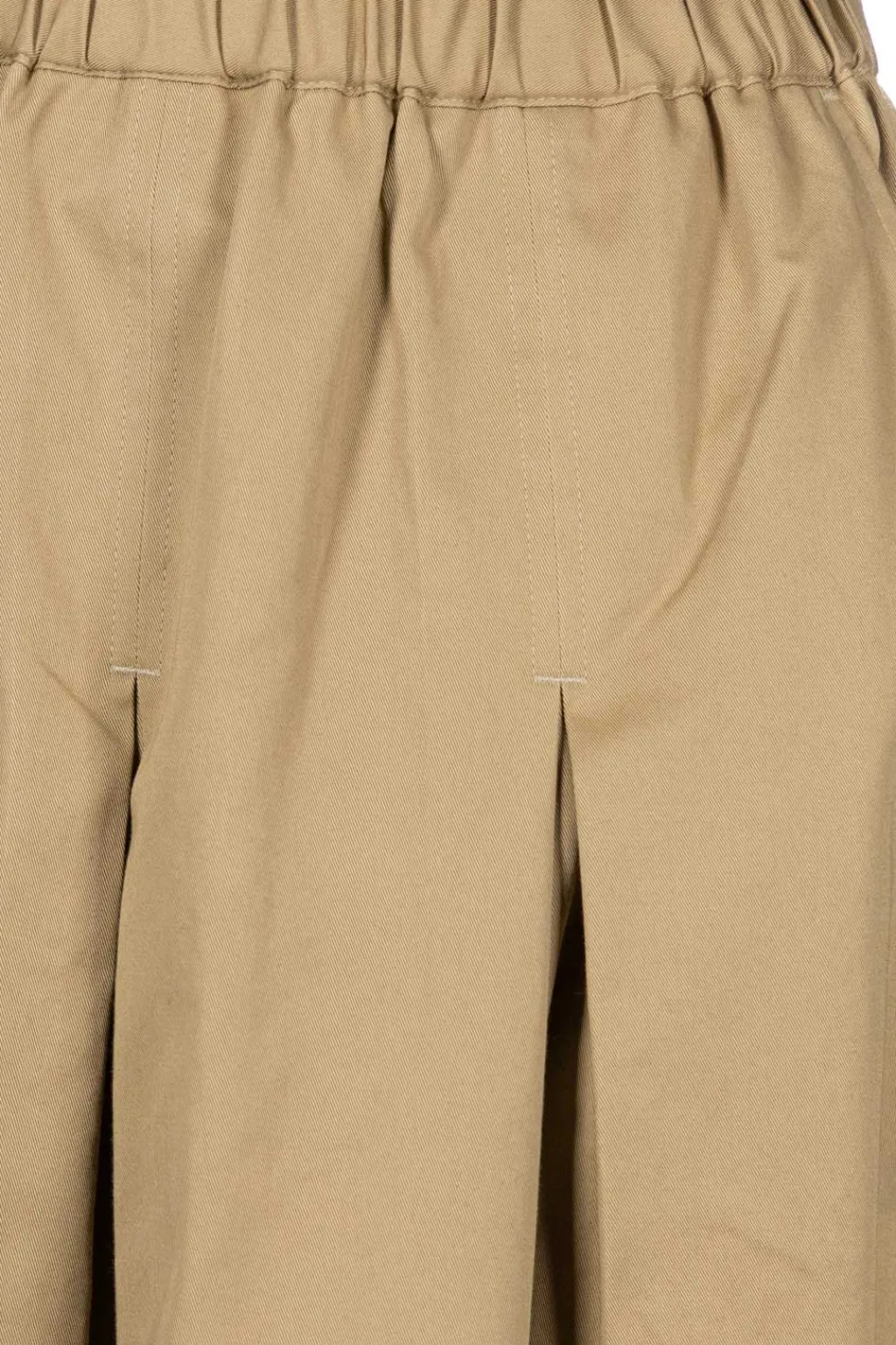 Sale Nachukara Soft Chino Tuck Skirt - Beige