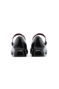 New Mame Kurogouchi Square Toe In-Step Strap Heels