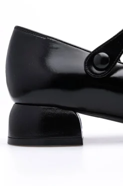 New Mame Kurogouchi Square Toe In-Step Strap Heels