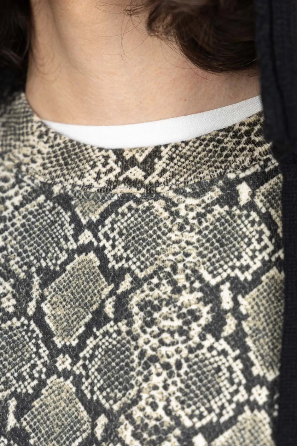 Sale Kapital SWT Knit Python BIG Vest