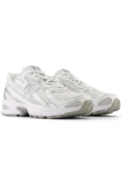 Clearance New Balance U740WM2 - White Silver Reflection