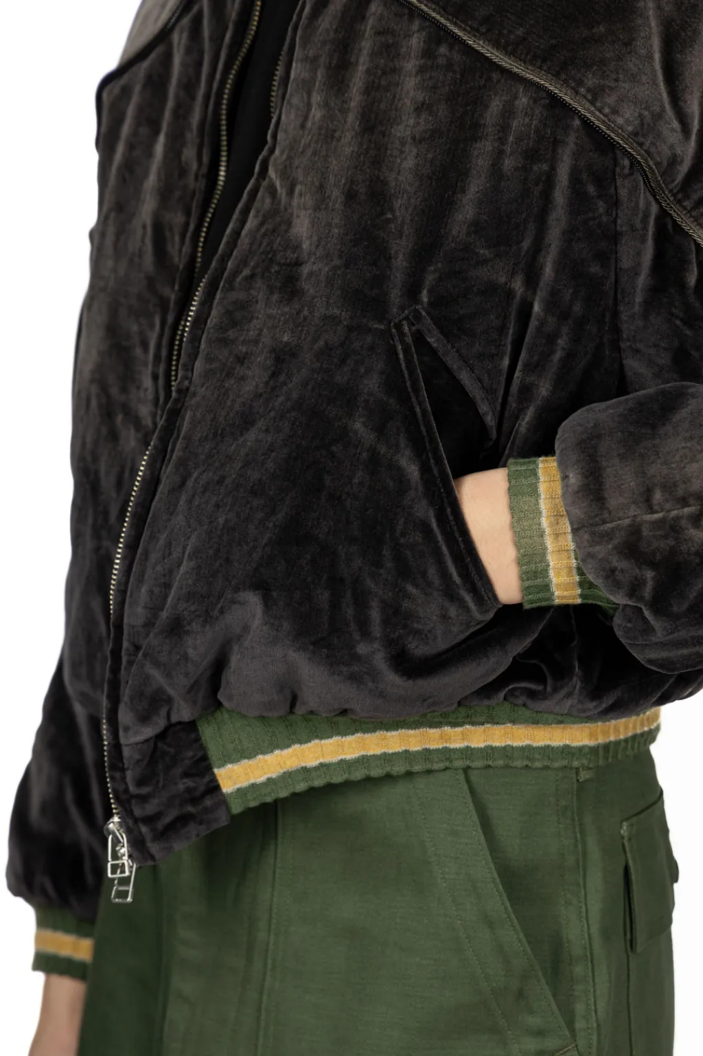 Online Kapital Velveteen SHAM BOMBER Drizzler JKT - Black